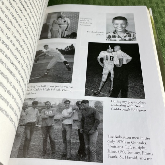 Happy, Happy, Happy : My Life and Legacy as the Duck Commander by Phil Robertson - Picture 6 of 6